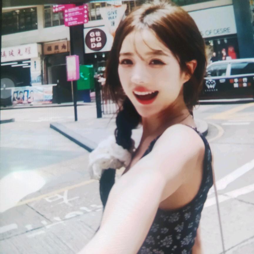 李红英、