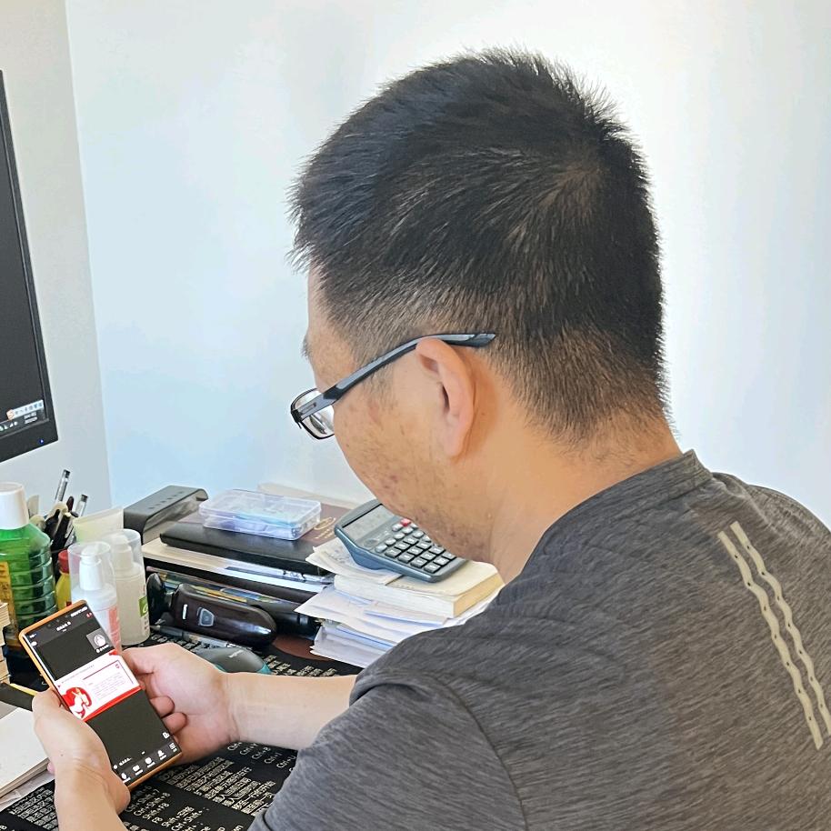 周鹏