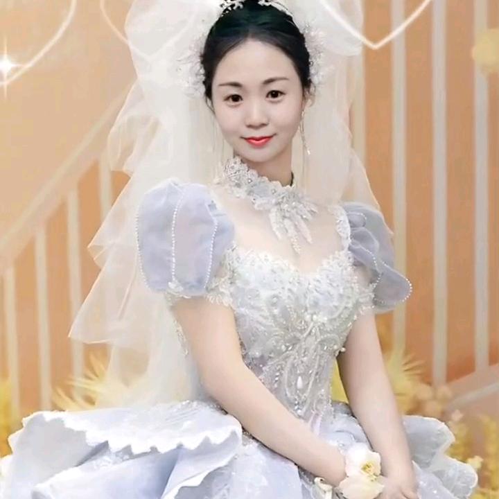 云南嫁四川 小芬