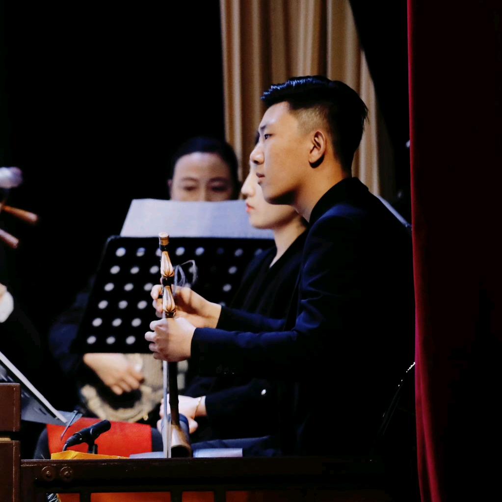京胡演奏员李云轩