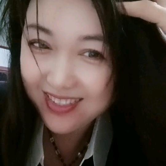 《张家三姐》