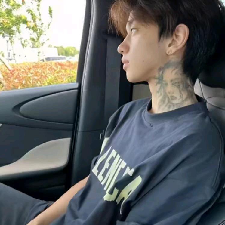 ㅤㅤㅤㅤ07