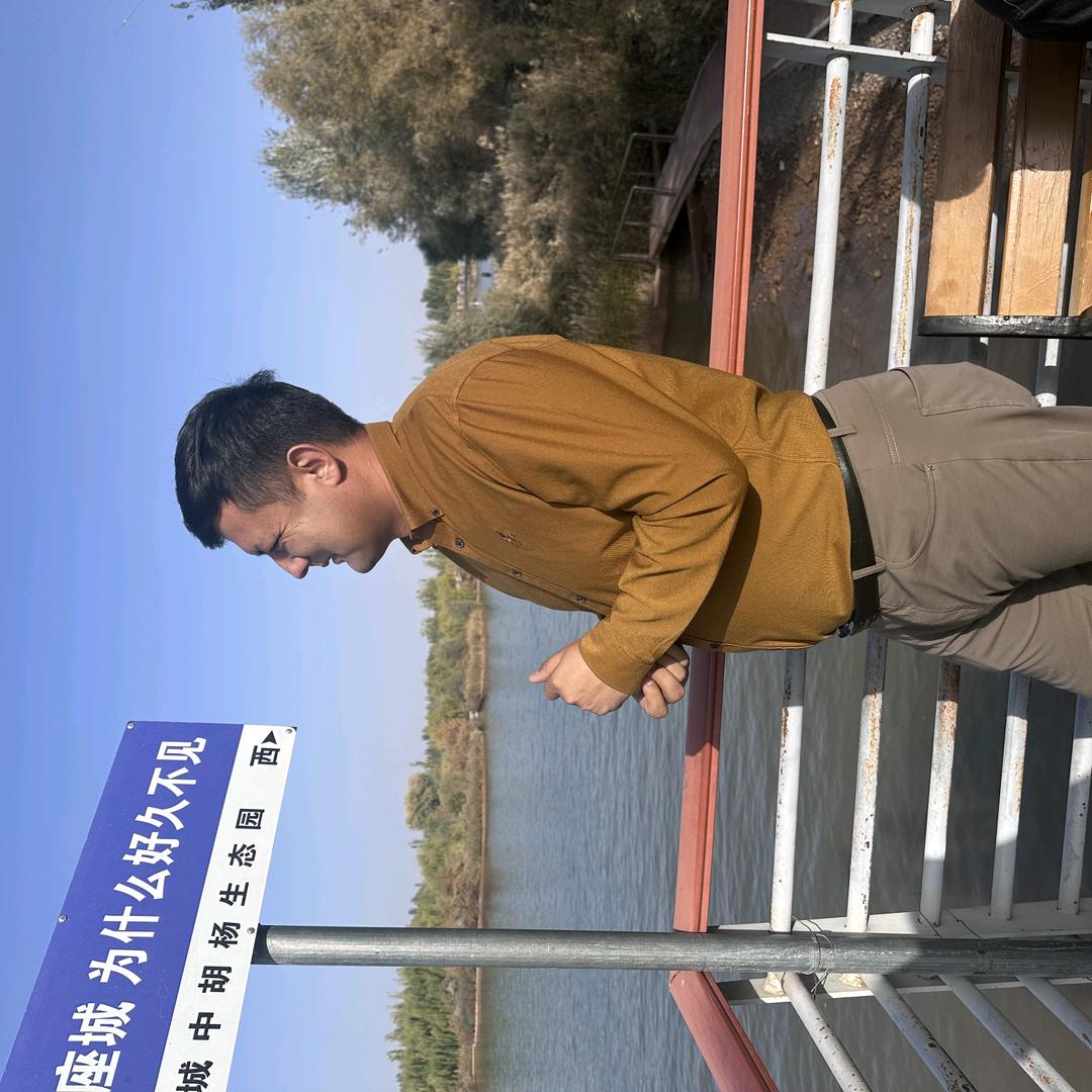 阿力木电子通讯