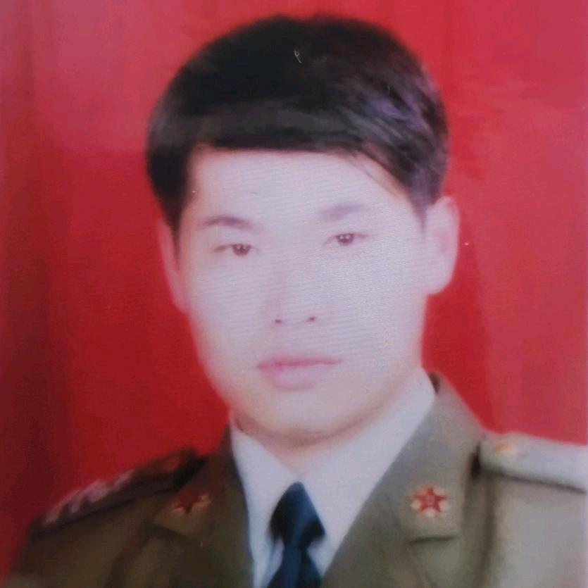 陈艺潇