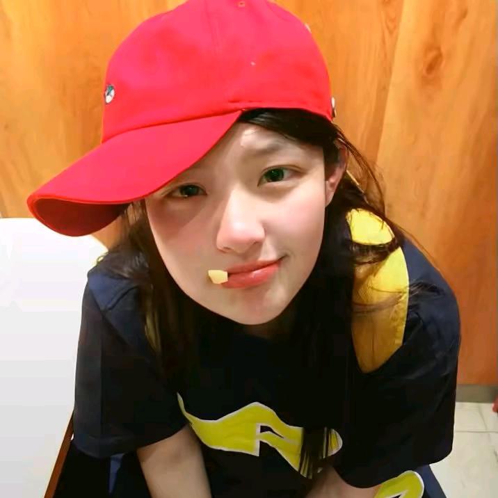 小鱼小余