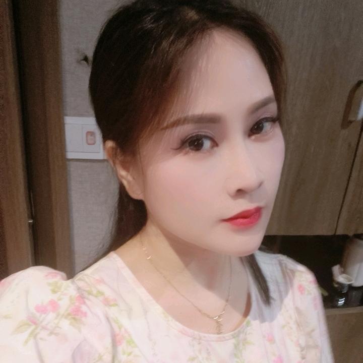 思瑶妈🎤(首播每天9.46播)