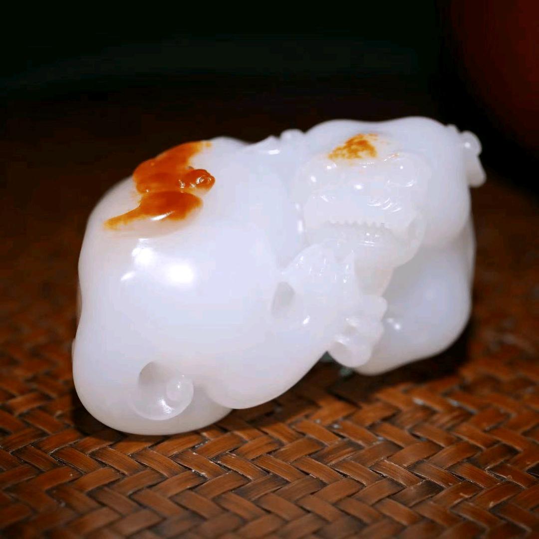 籽钰乾坤和田玉