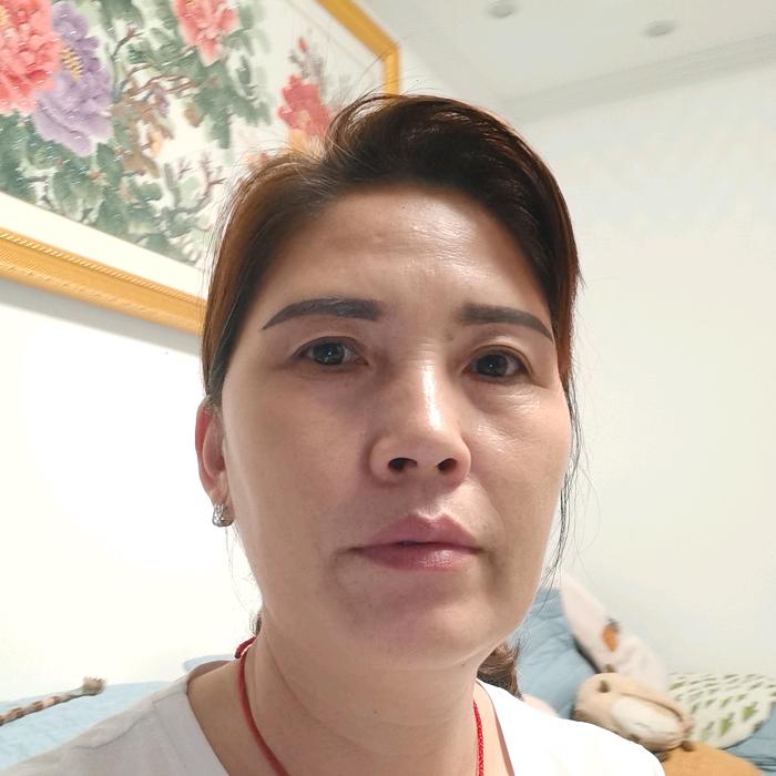 郭大姐：爱唱歌，非专业；