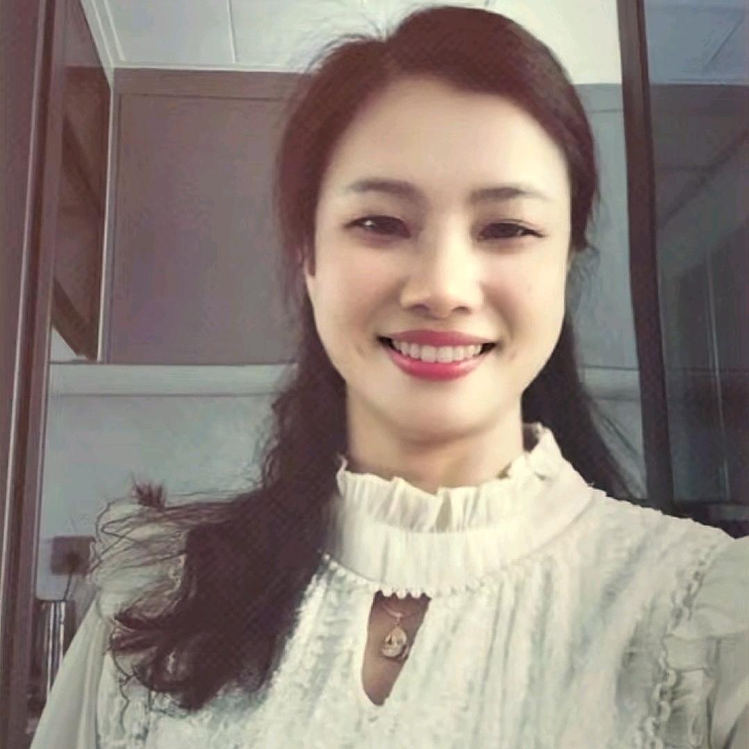 ⋆᭄͡ꦿ໌້. 婉玉 ͡.（互）