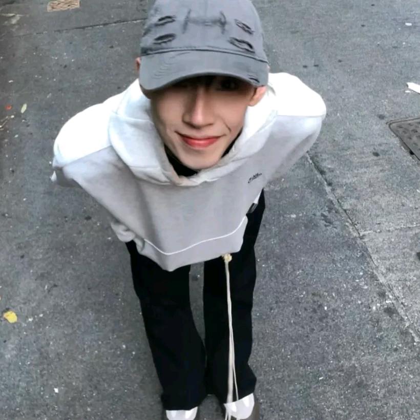 别问我