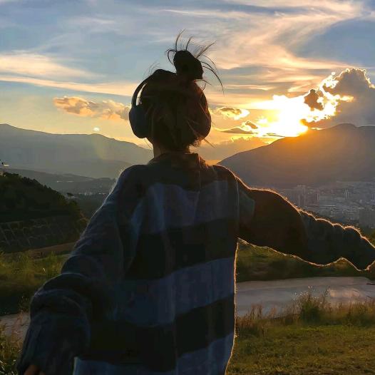 肉肉（见过十个勤天版）