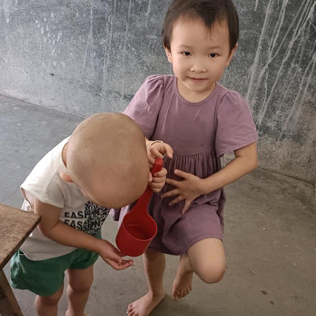 铁佬建材批发店