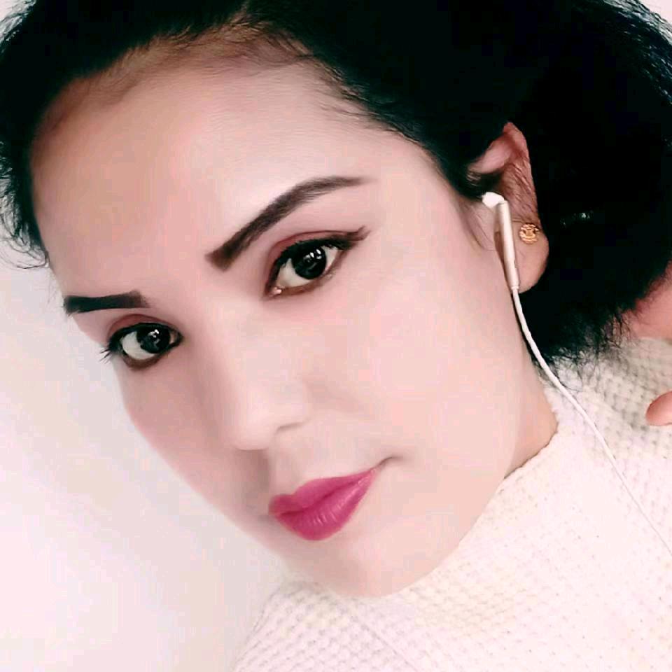 sanam jan