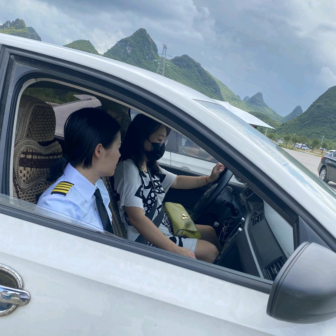 小蔓官方账号