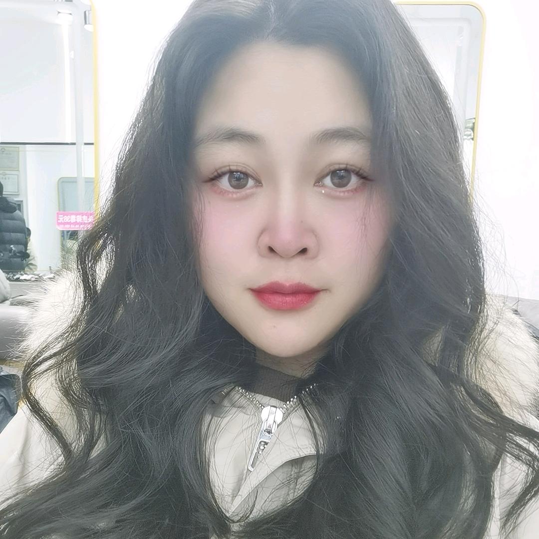 爱跳舞的安琪拉