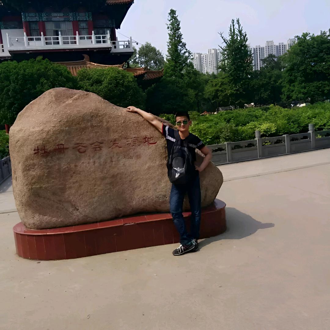 不屑一顾