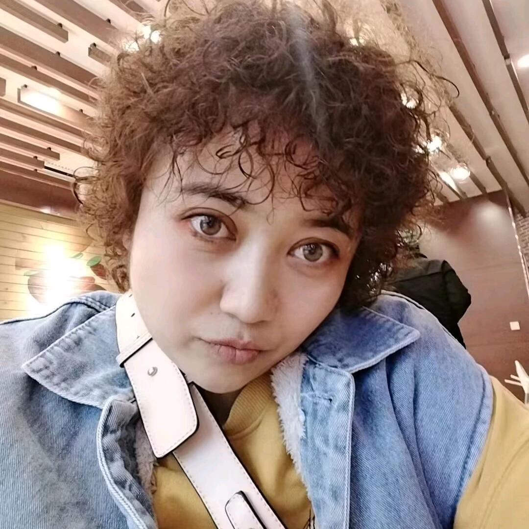 吃奶嘴的尼姑日常