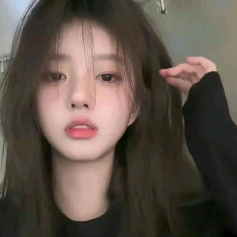妹妹臉紅了.