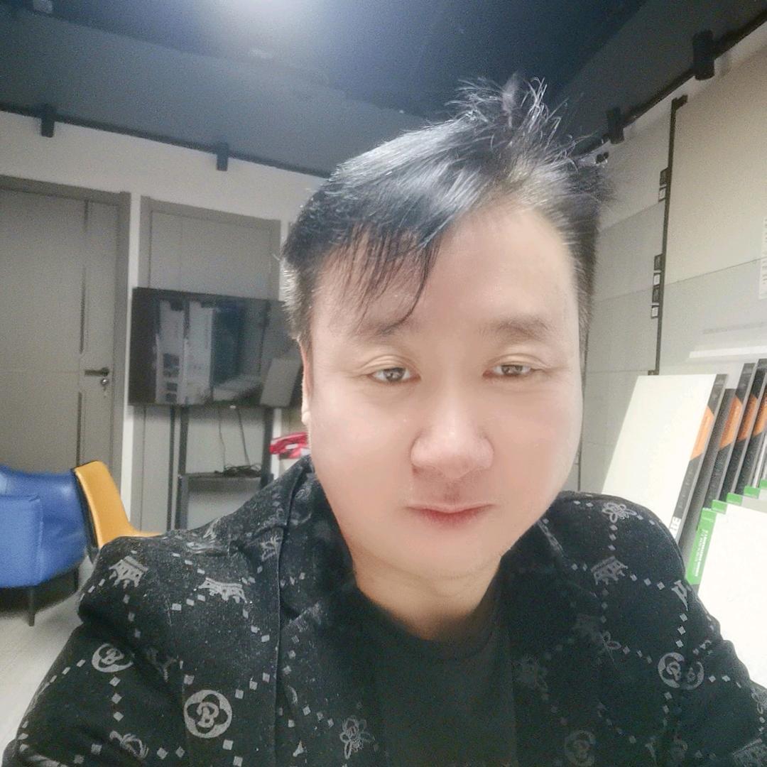 xu 许 诚诺设计