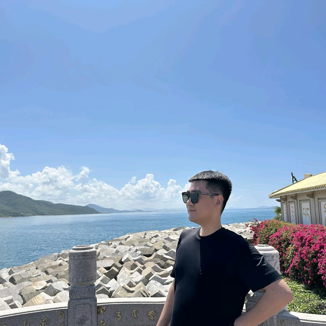 不吃香菜的琪琪💫