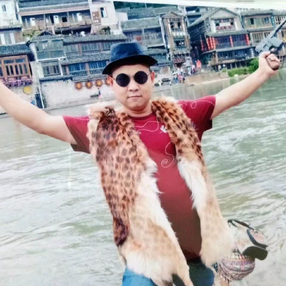 慢慢游辉哥