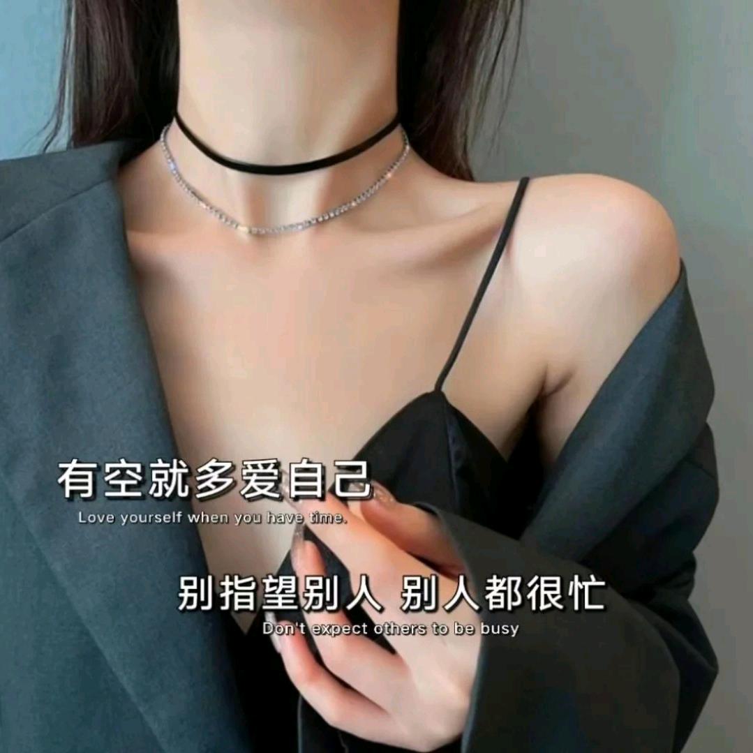 胡:ꦿHuᥫᦸᐝ