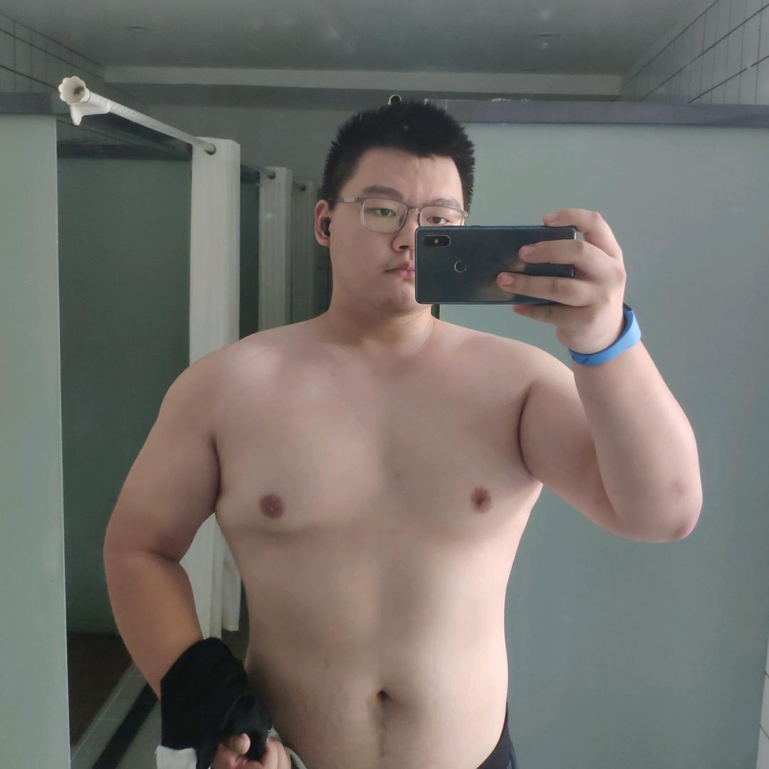 龙诚