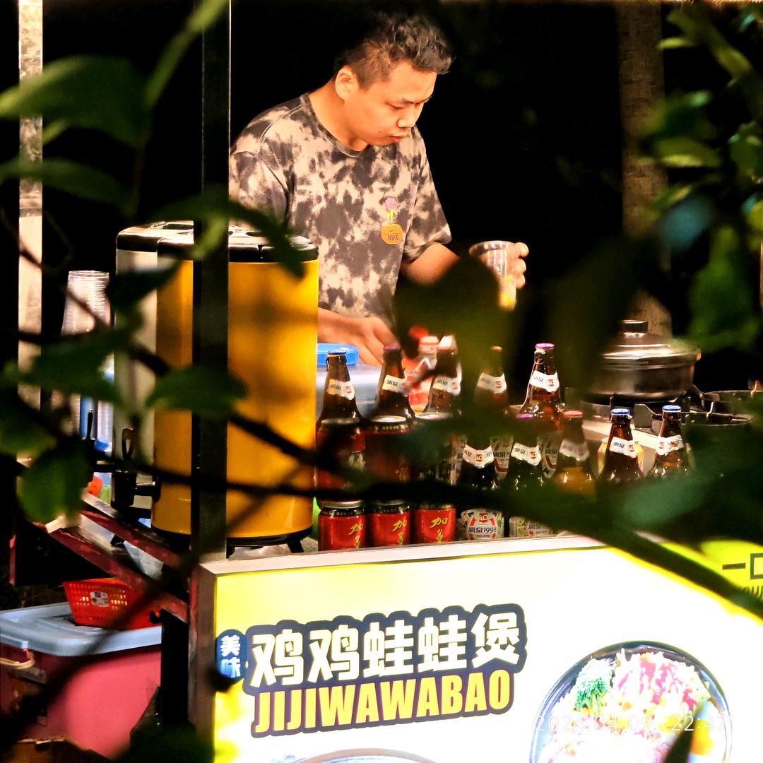 深圳烧烤鸡蛙煲-阿诚