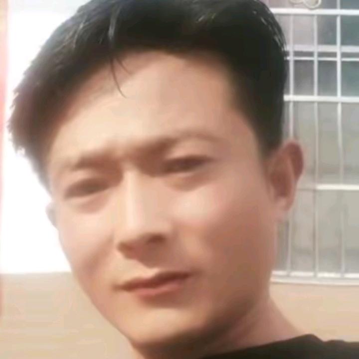 保强四季变换果园