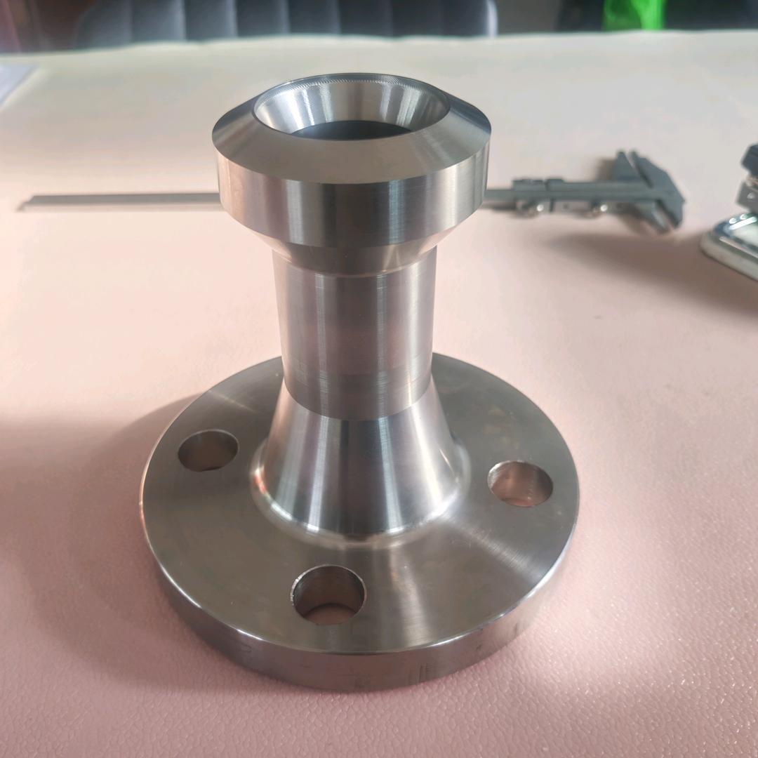 屹然法兰管件