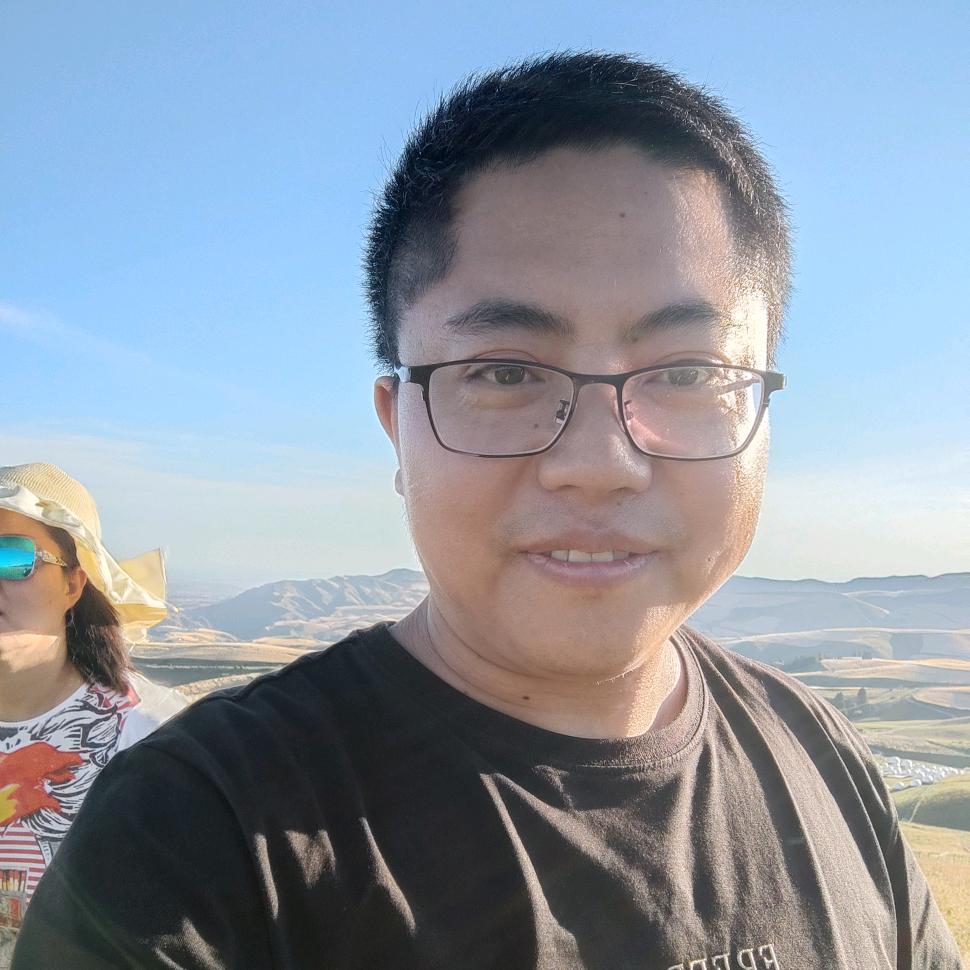 小胡哥（晚9点首播）