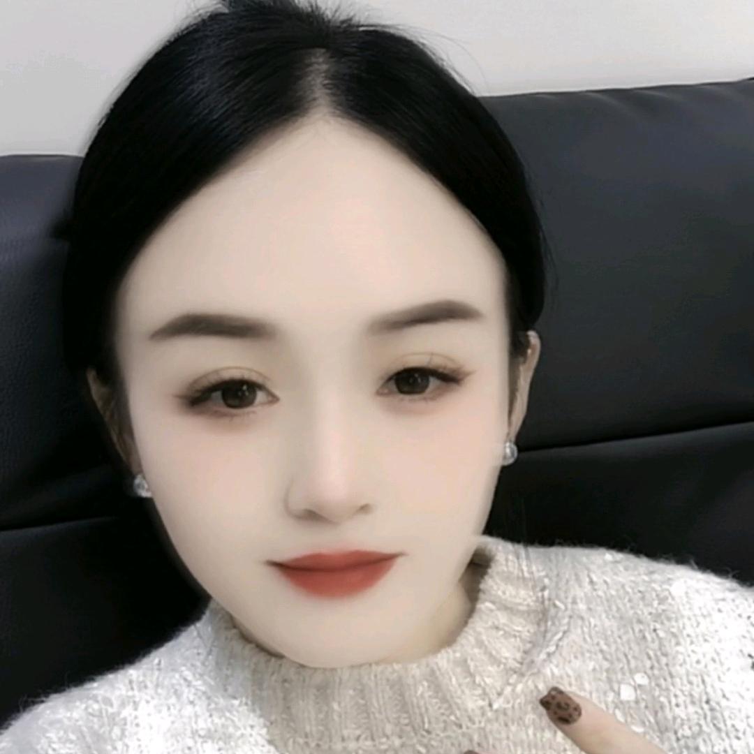 李小婉吖