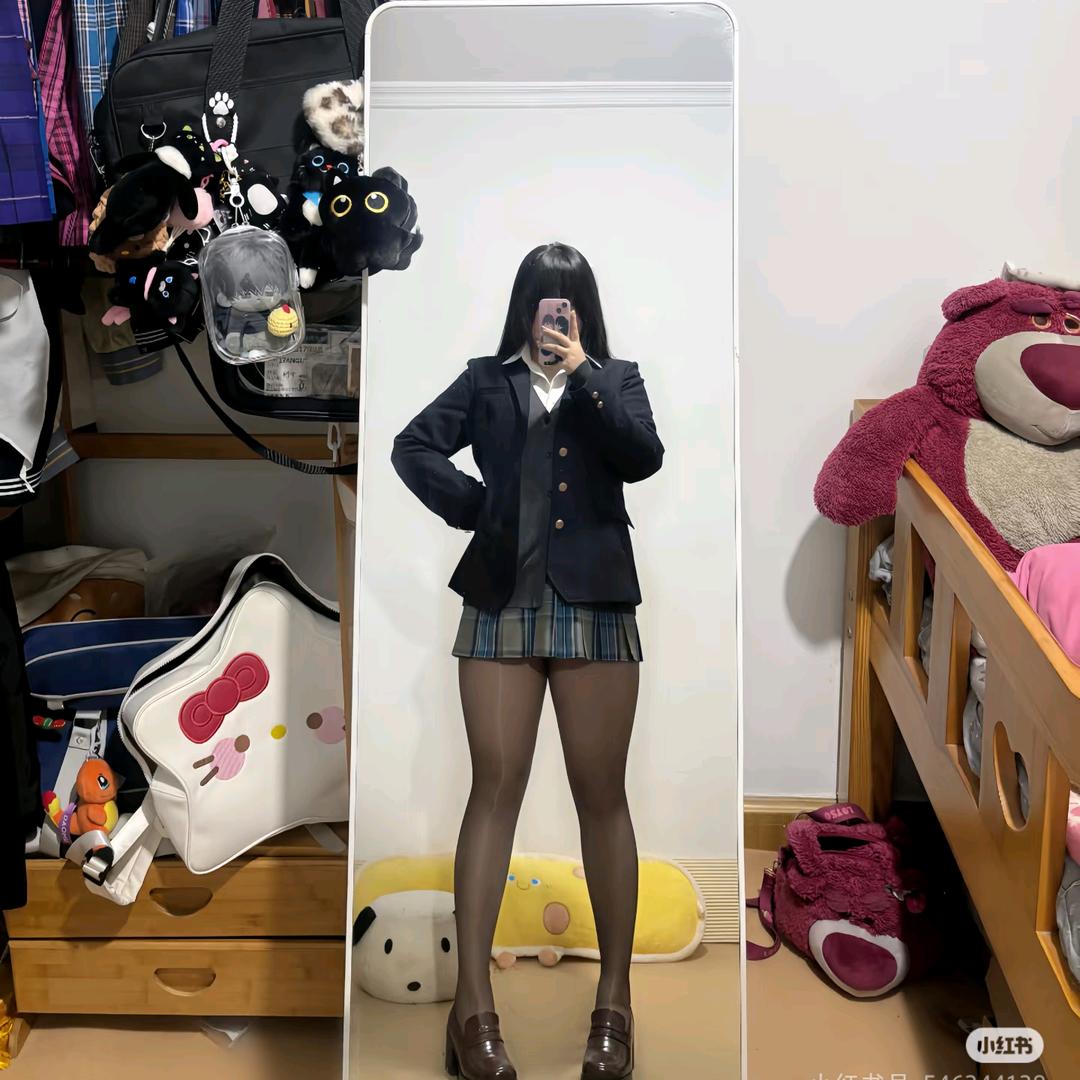 小莱莱3593781395