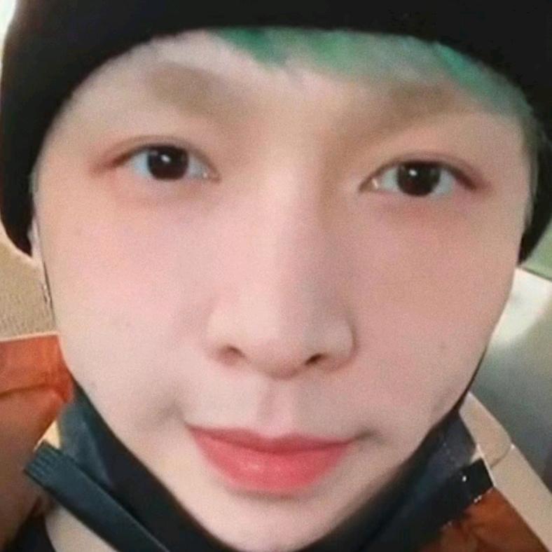 which琛（珍珠的囡囡）