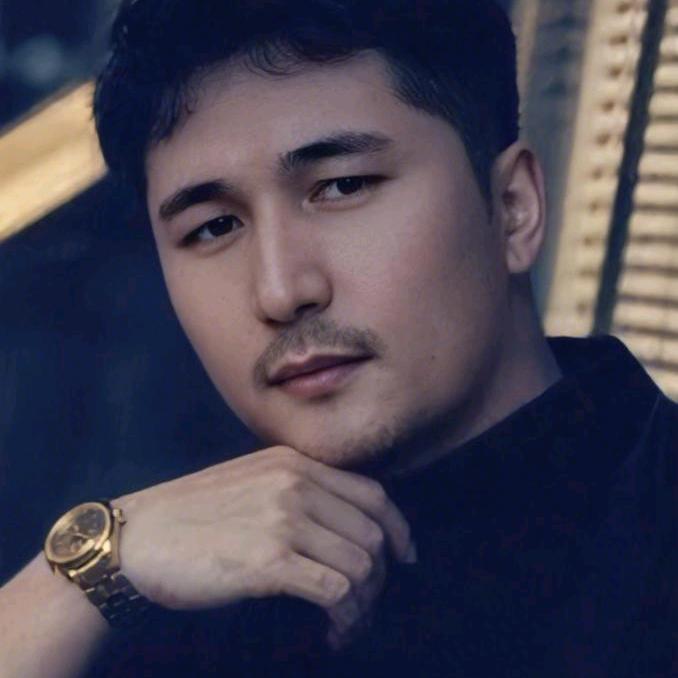 如斯