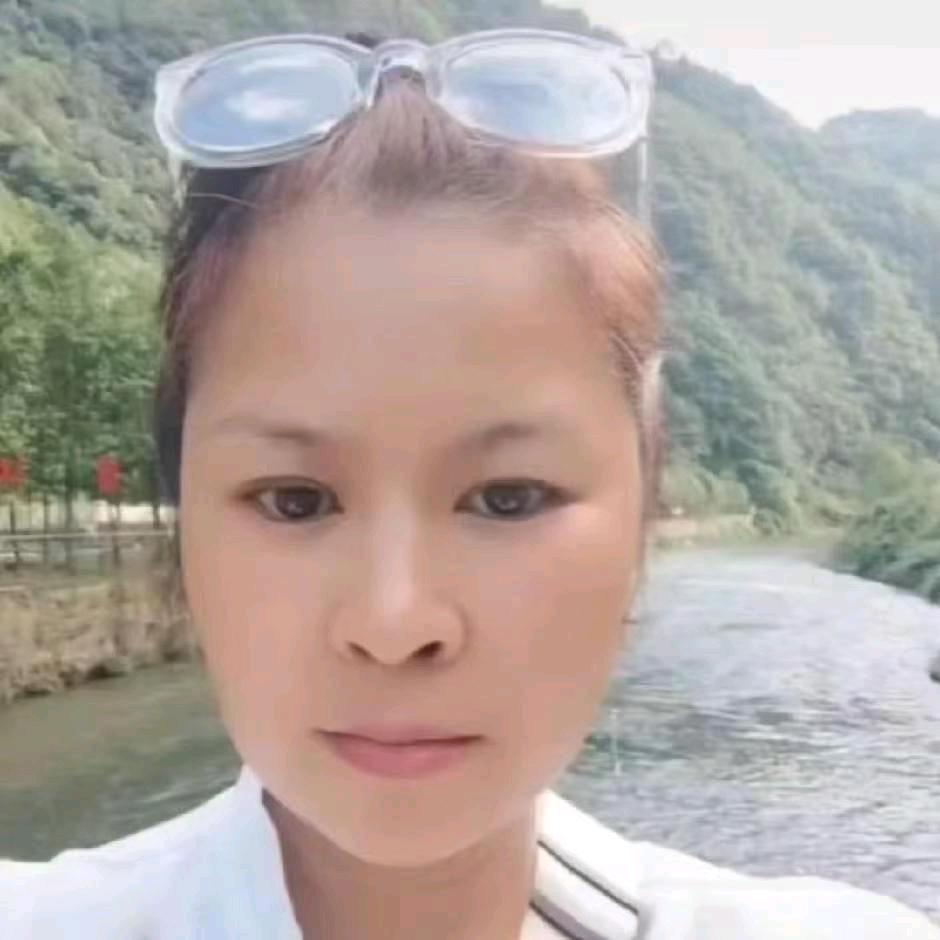 敏敏张