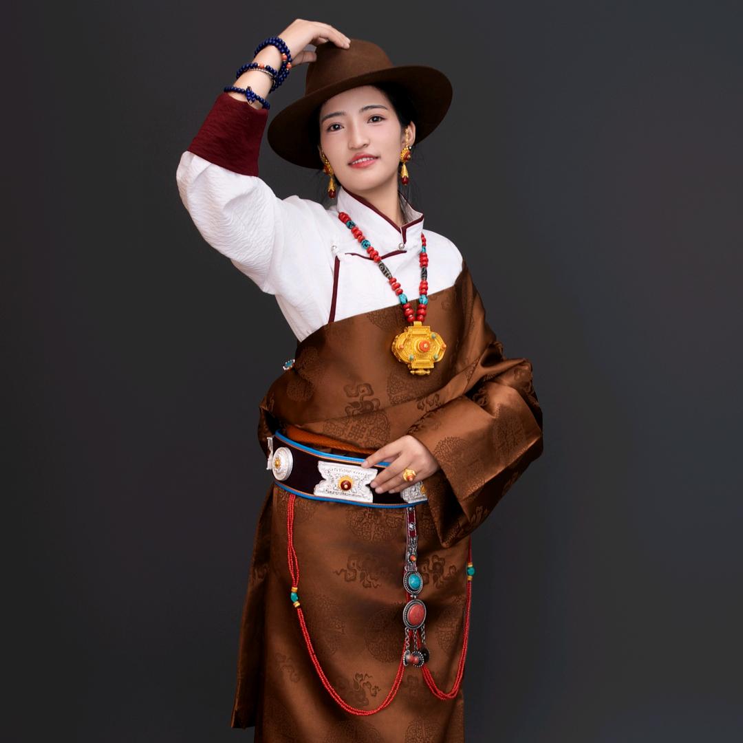 P💁སྒྲོན