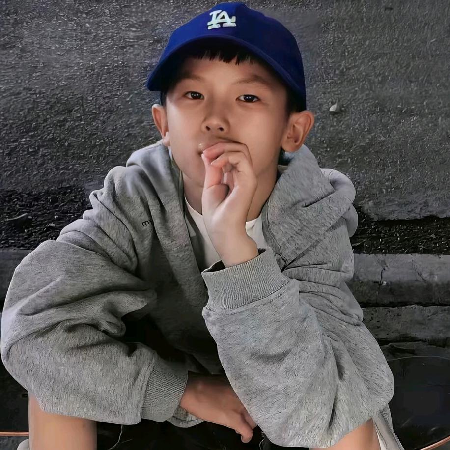 张嘉洋