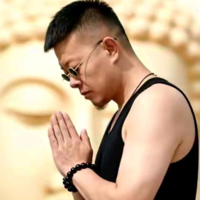 🚬꧁天涯🍺独行客꧂🐕‍🦺