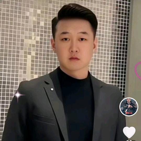 陈哥收售各种优质猪仔