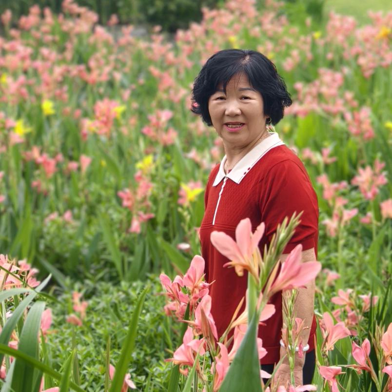李恭彩