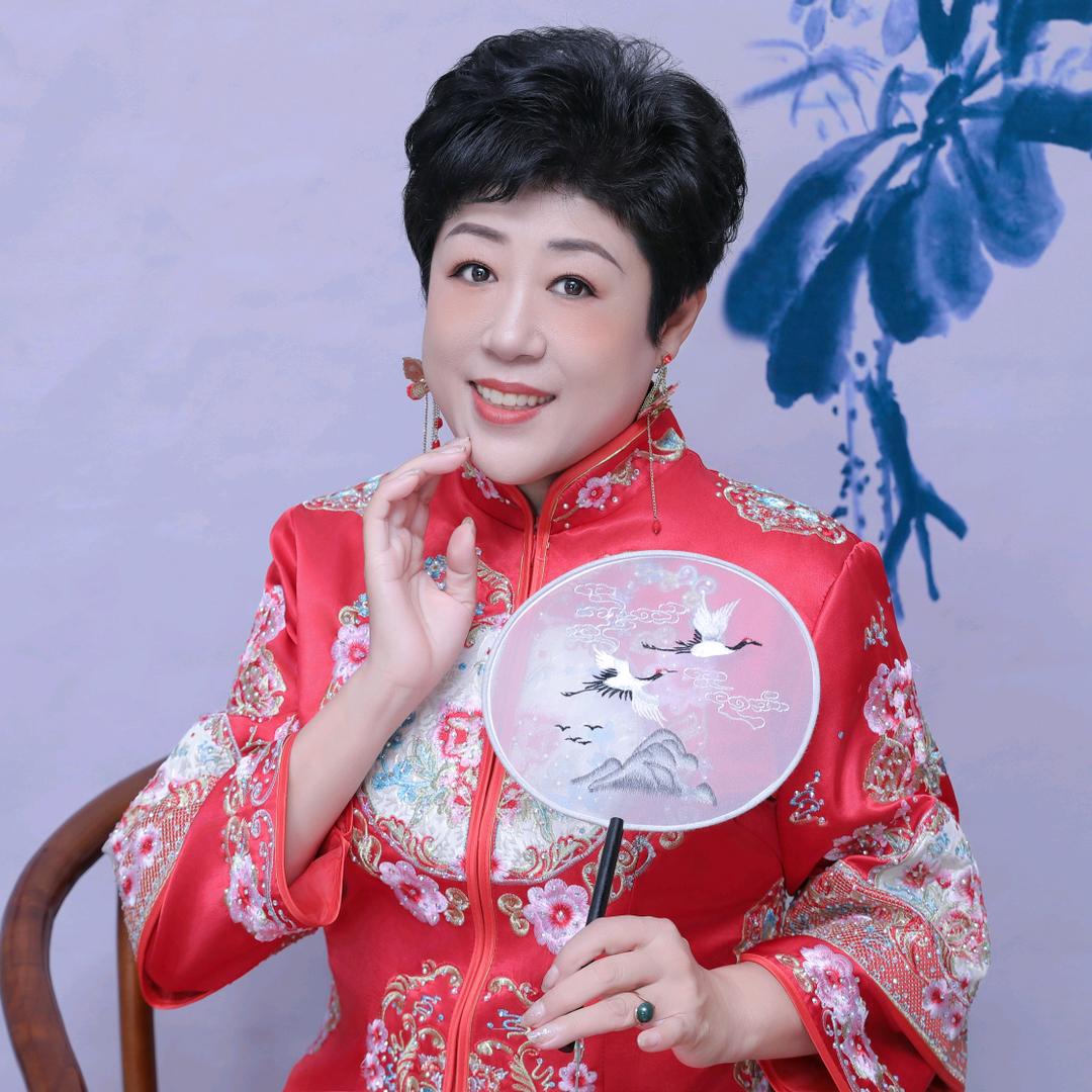 栾钰可