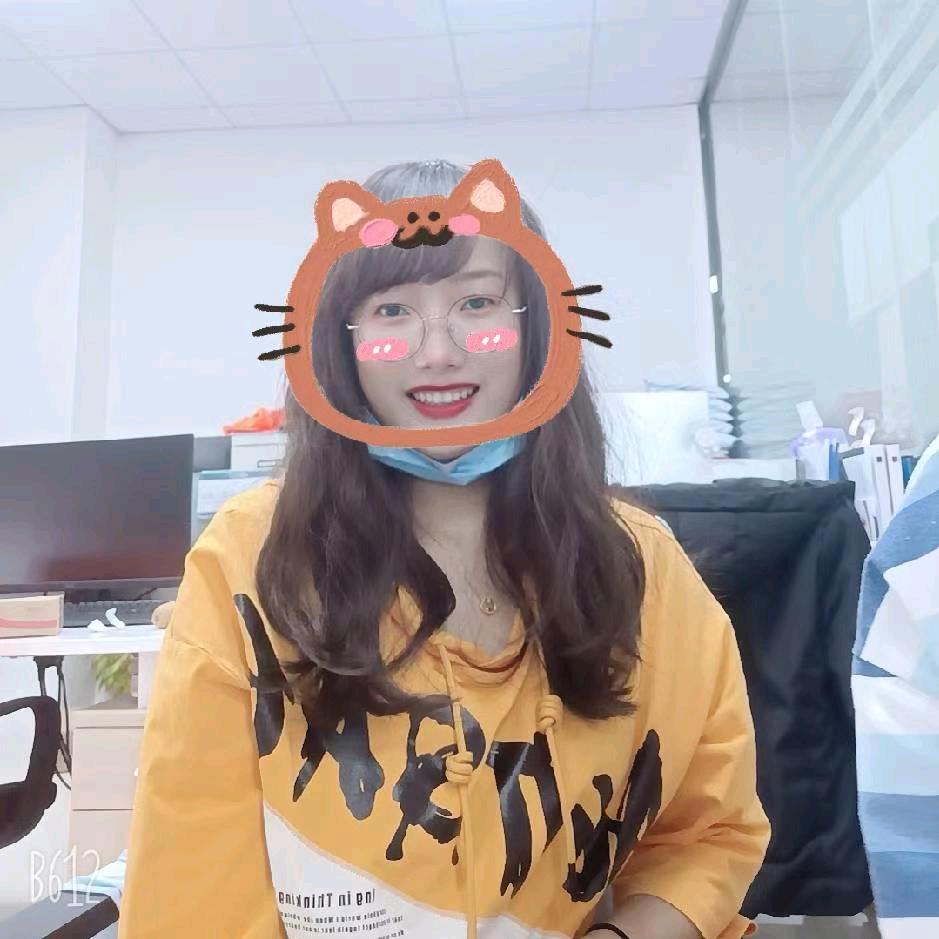 吸吸欧气杨小姐
