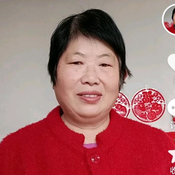 来 姐  晚九点十分开播