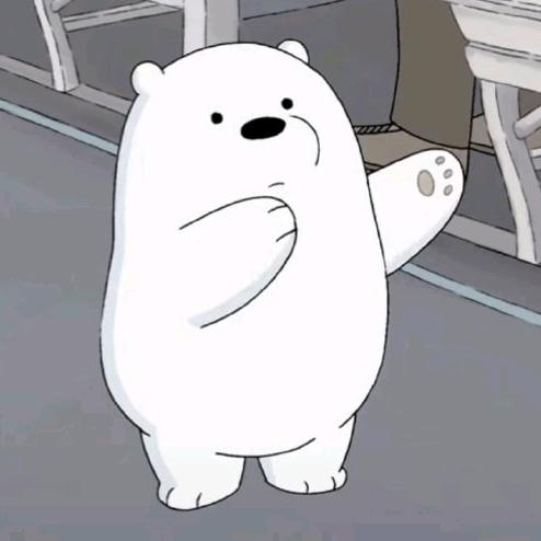 碎觉的白熊