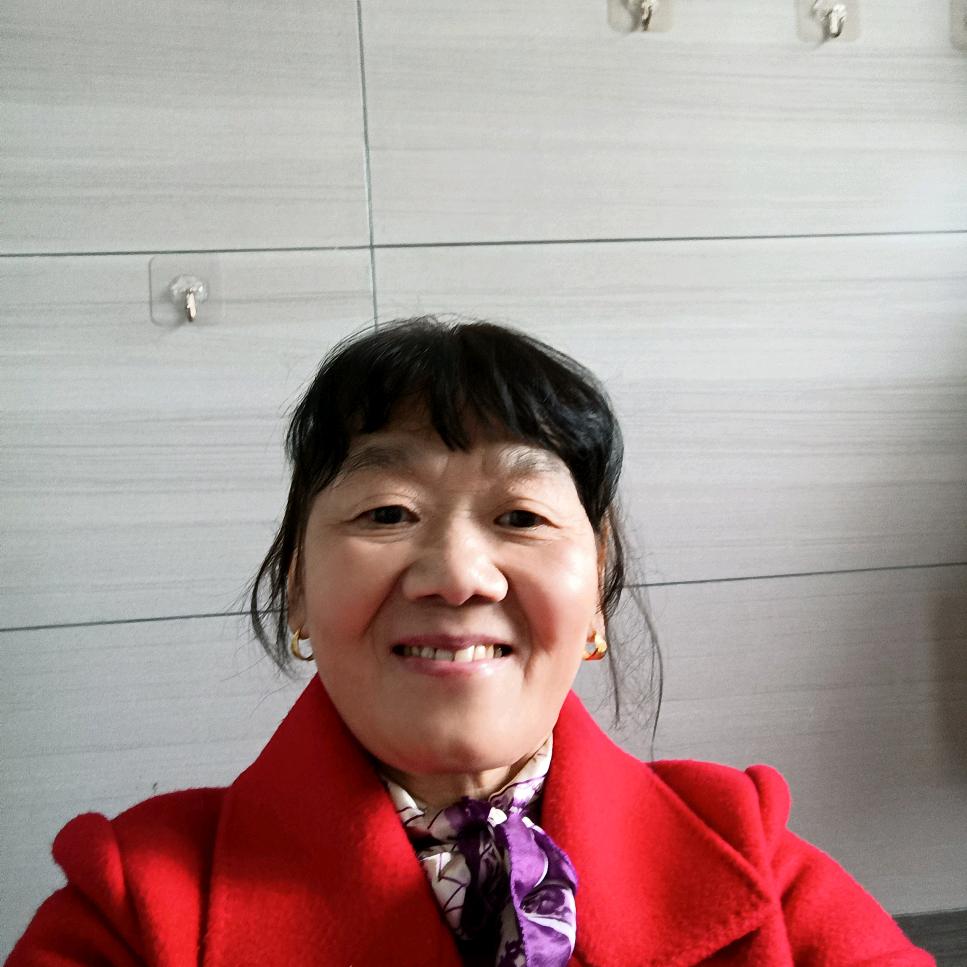 黄英中午（11，40）开播