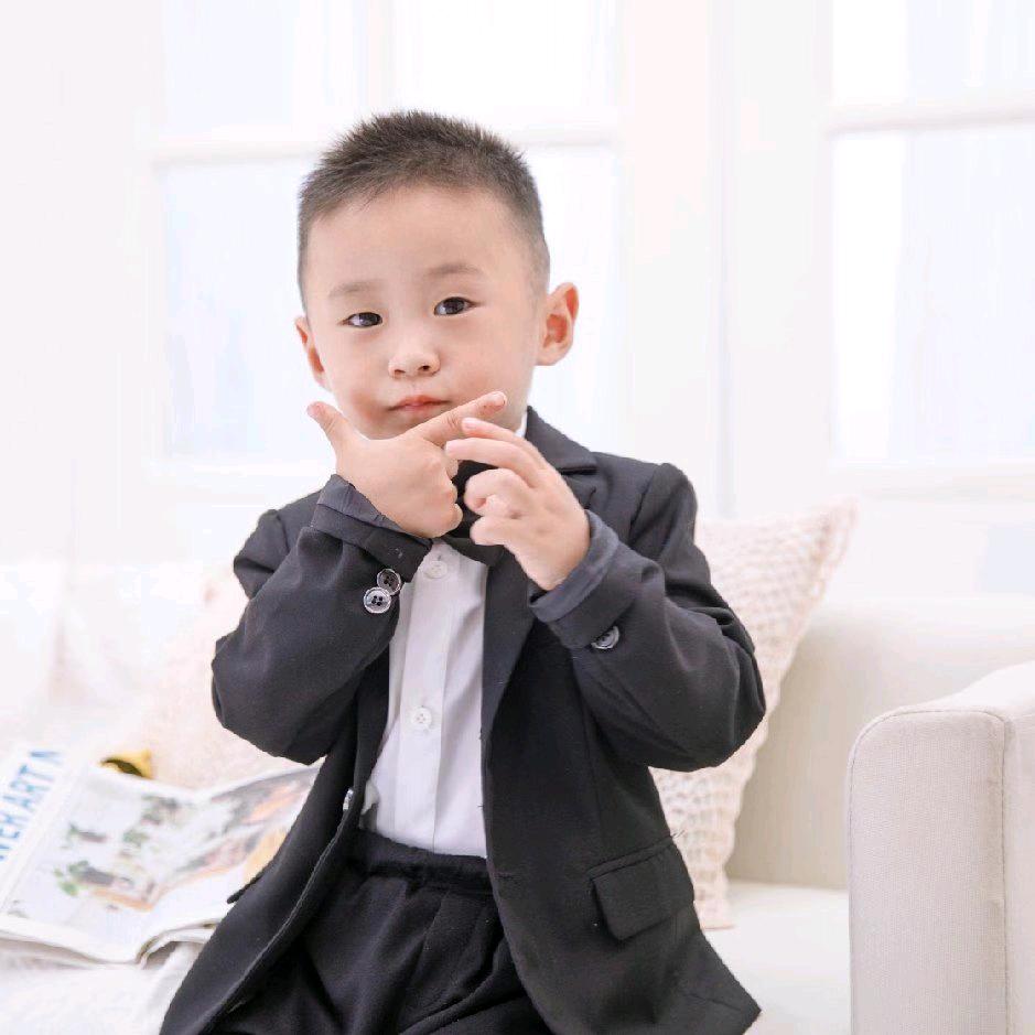 无人机打药玉米小麦收割