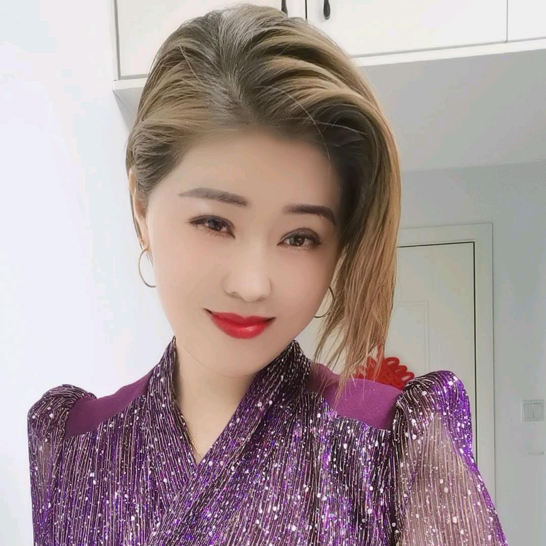 开心姐。