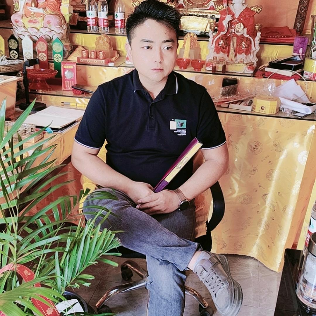 《泰山老母殿》