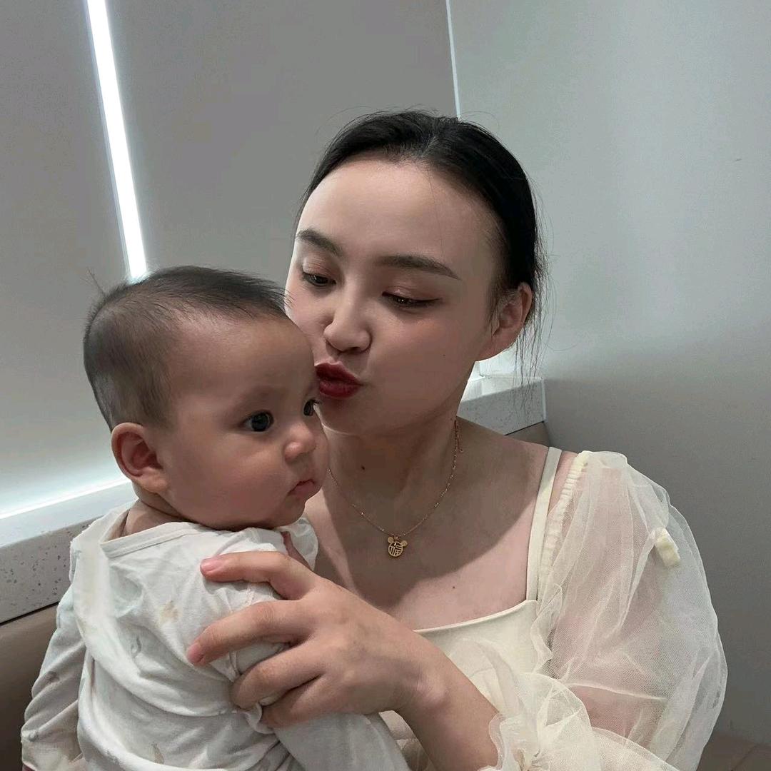 李丽丽